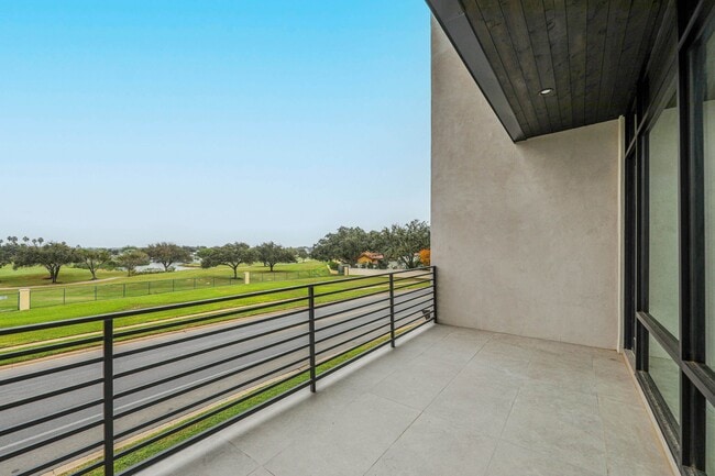 Building Photo - 8120 Stillmeadow Ct