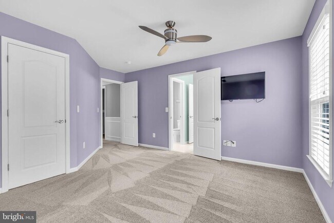 Building Photo - 40578 Sculpin Ct