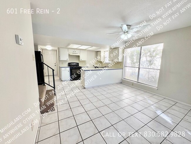 Building Photo - 601 Free Rein