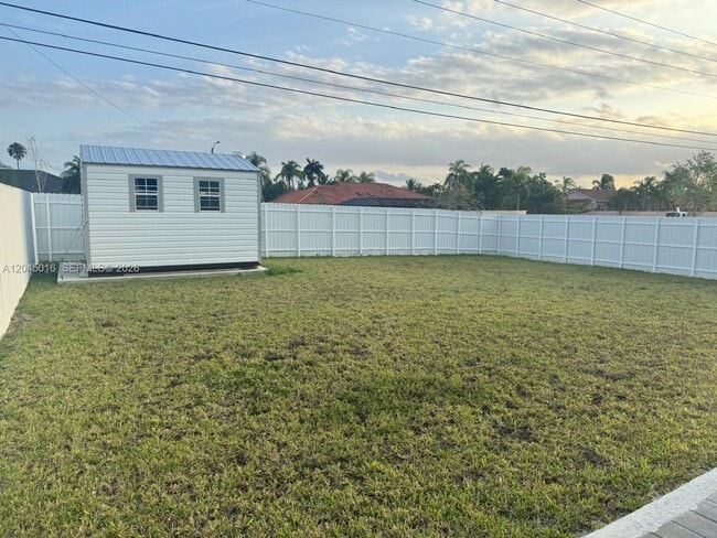 Building Photo - 12760 SW 215th Terrace