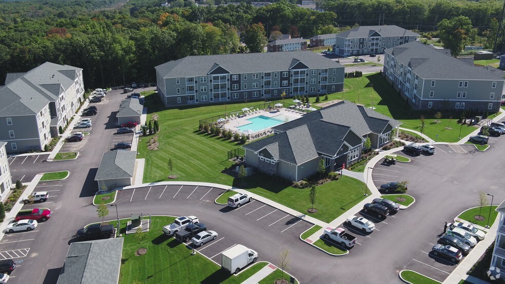 7,000 sq.ft. Clubhouse - The Oasis at Plainville