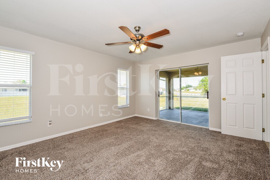 Building Photo - 405 NW 6th Terrace