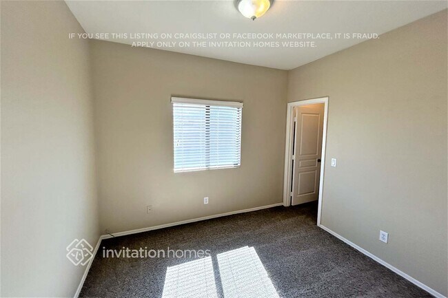 Building Photo - 936 W Carter Rd