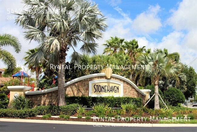 Building Photo - Lovely 2/2 Condo in Gated Sarasota Community!