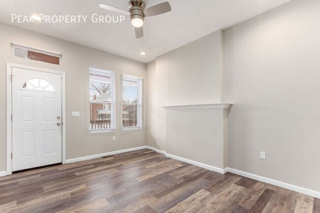 Building Photo - 1359-1365 Summit Street-1363 Summit Street