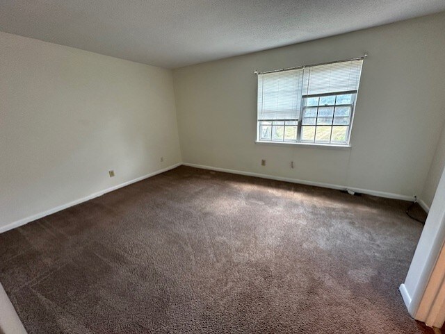 Building Photo - 5709 Bramblegate Rd