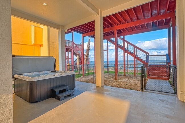 Building Photo - 2102 Todville Rd