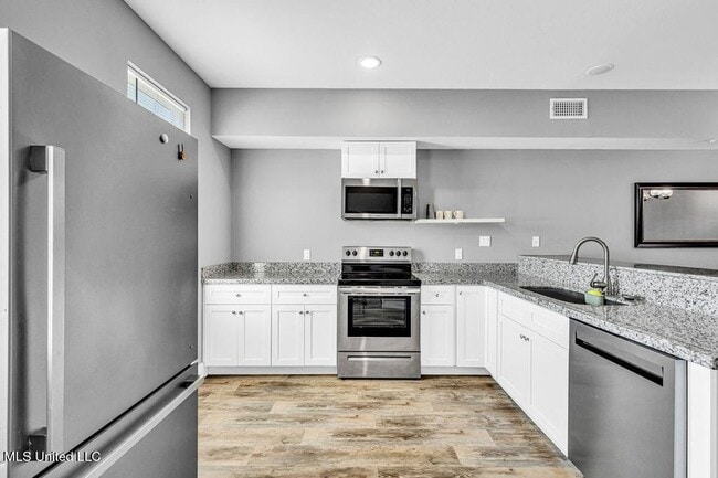 Building Photo - 103 E Orchard Loop