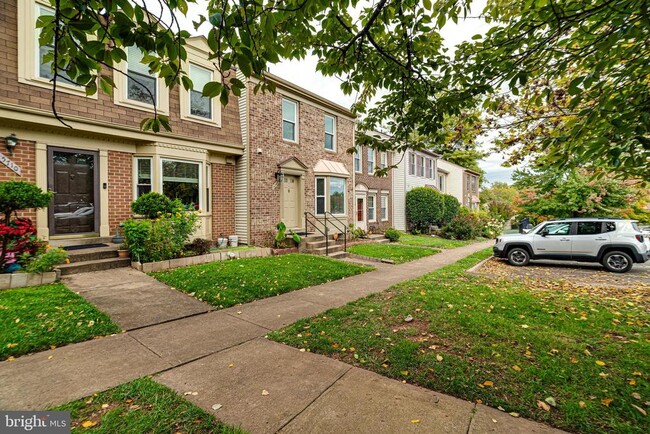 Building Photo - 5708 Heritage Crossing Ct