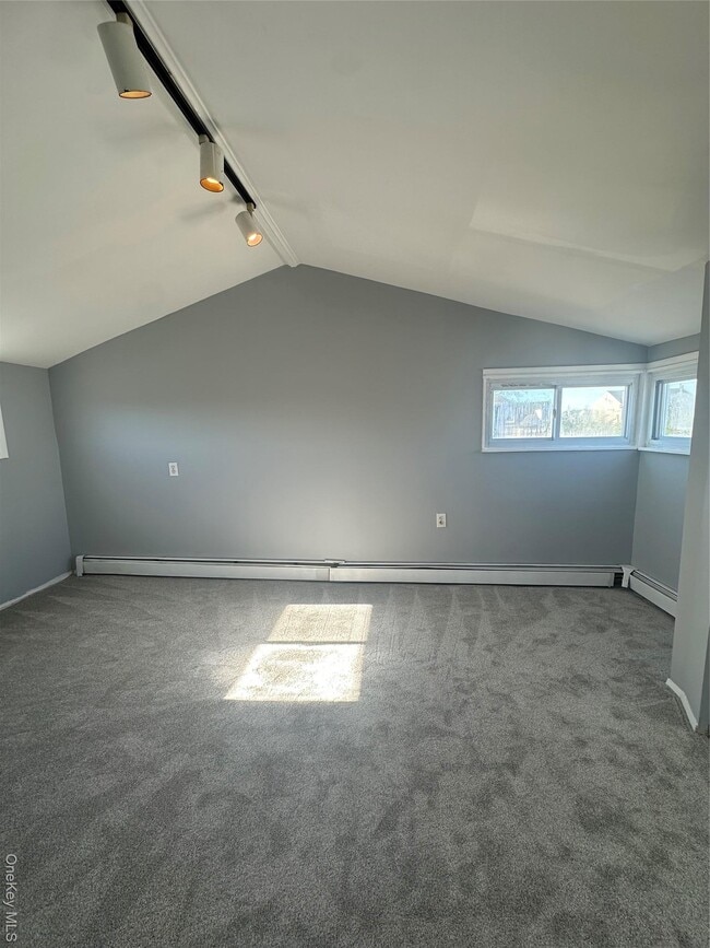 Building Photo - 32 Mc Kinley Ave