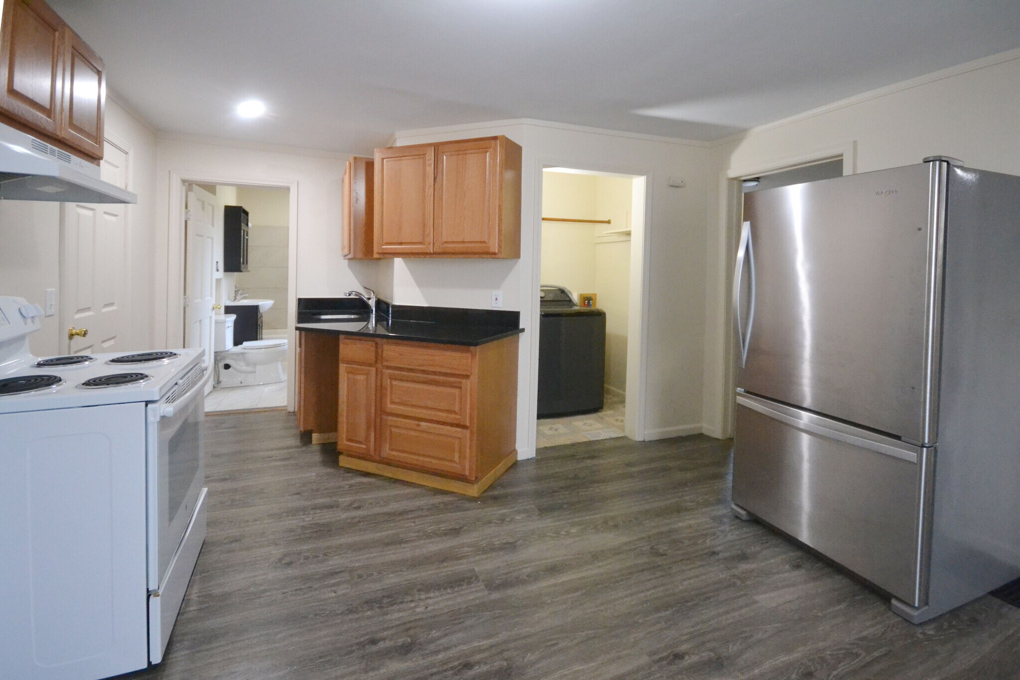 Building Photo - 143 Arlington St