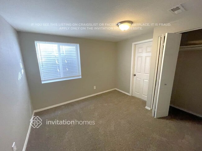 Building Photo - 8454 Prairie Clover Way