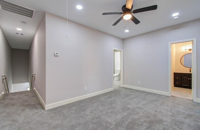 Building Photo - 12274 Wild Pine Dr