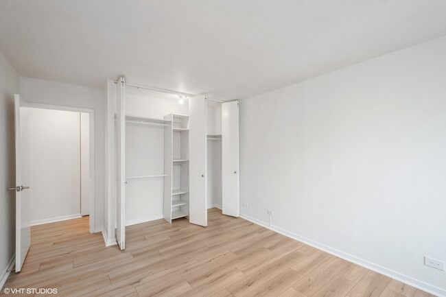 Building Photo - 211 E Ohio St