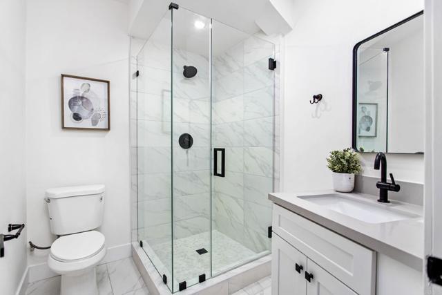 Building Photo - 1513 California St