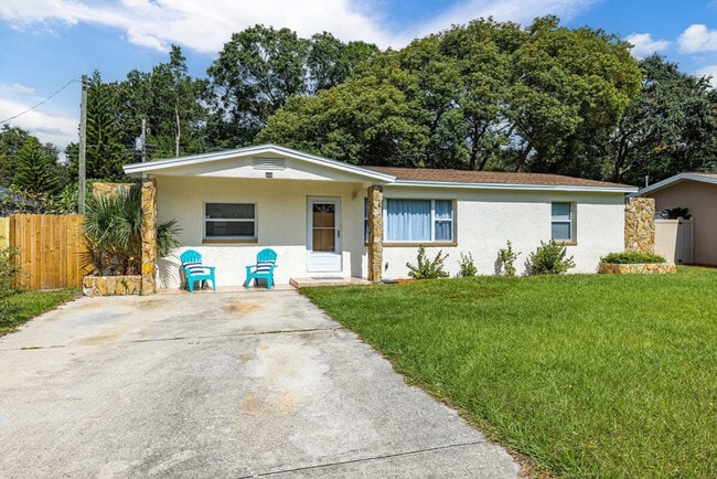 Building Photo - 2454 Whitman St