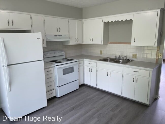 Building Photo - 2 br, 1 bath House - 697 LINDAIRE LN