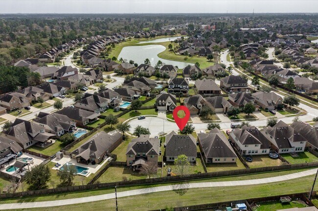 Building Photo - 13310 Cypress Palms Court