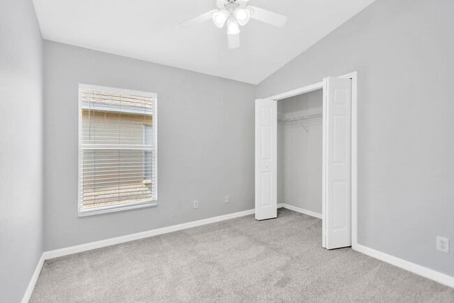 Building Photo - Beautiful 3/2 Home in Riverview, FL