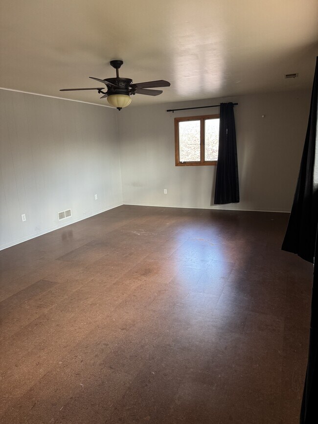 Building Photo - 8944 Erie St