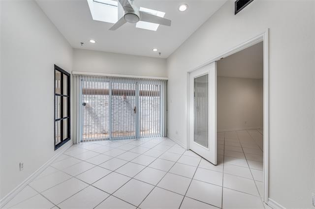 Building Photo - 3805 Brookhaven Cir