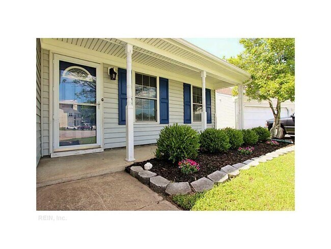 Building Photo - 2220 Cinnabar Ct