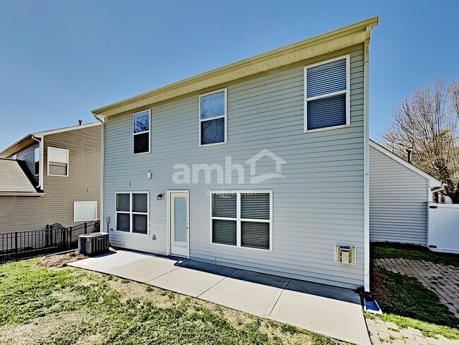 Building Photo - 3856 Wingdale Ct