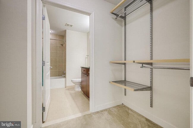 Building Photo - 155 Potomac Passage