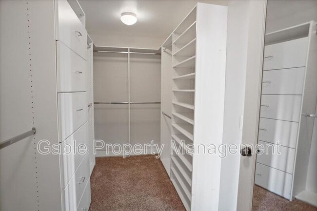 Building Photo - 27210 Valderrama Dr