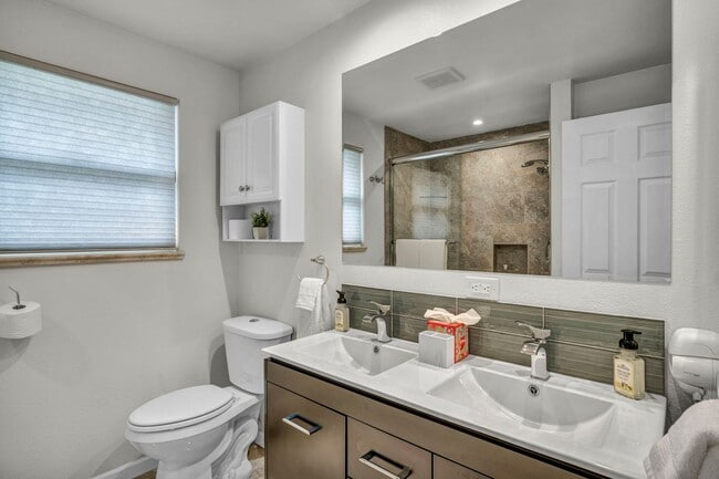 Building Photo - FULLY FURNISHED MOUNTAIN VIEW RETREAT with HOT TUB, RV PARKING & NO HOA