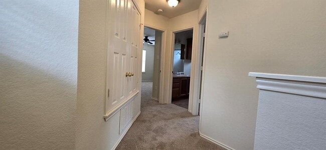 Building Photo - 1403 Davis Mountain Loop