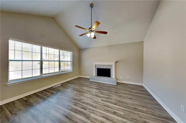 Building Photo - 192 Seals Dr