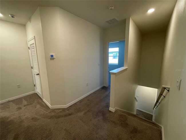 Building Photo - 2883 Peony Pr Ln