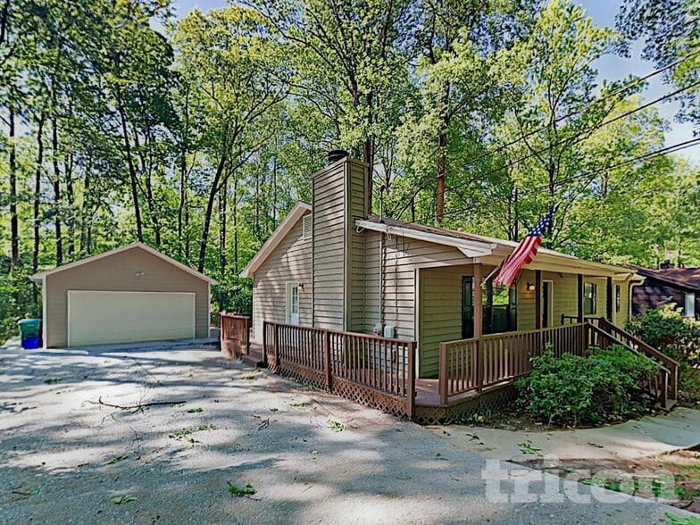 Building Photo - 4807 Alpine Dr SW