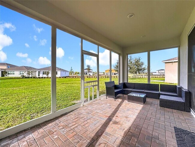 Building Photo - 2232 Bur Oak Blvd