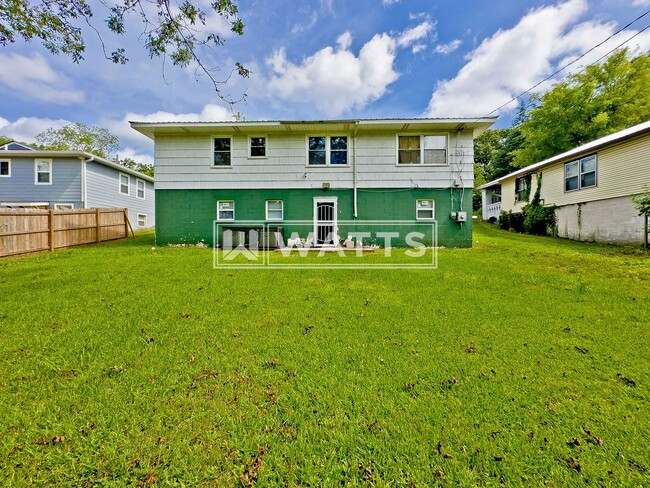Building Photo - 3929 38th Ave N