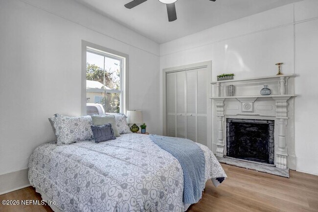 Building Photo - 23 Mulberry St