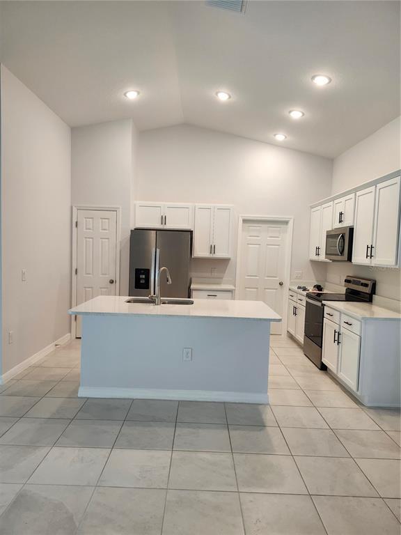 Building Photo - 27270 Puno Dr