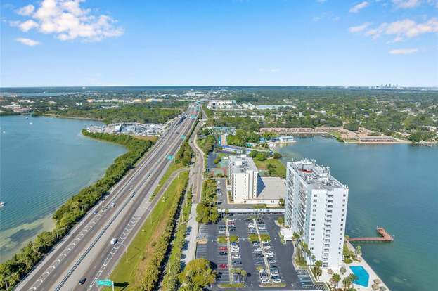 Building Photo - 7200 Sunshine Skyway Ln S