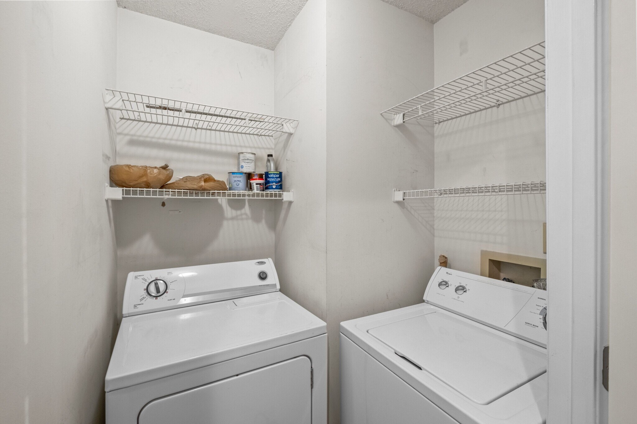 Building Photo - 525 Olmsted Park Pl