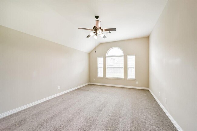 Building Photo - 14711 E Red Bayberry Ct