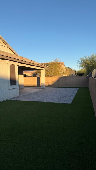 Building Photo - 13603 W Remuda Dr