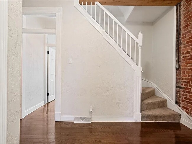 Building Photo - 3 Bed 2 Bath Lawrenceville House