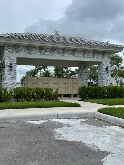 Building Photo - 2632 SE 19th St