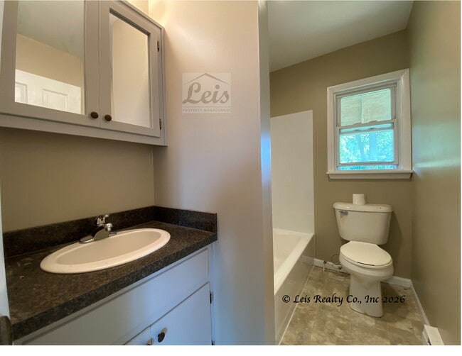 Building Photo - 7765 Childrens Home-Bradford Rd