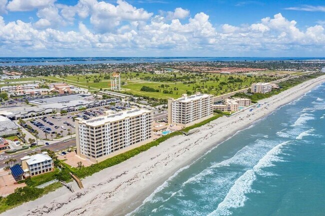 Building Photo - 1025 Jimmy Buffett Mem Hwy
