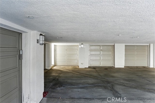 Building Photo - 5512 W 149th Pl