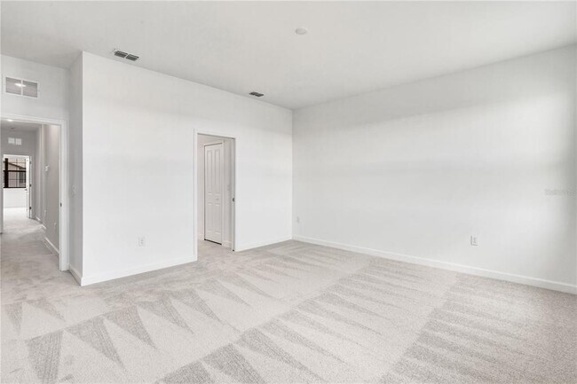 Building Photo - 15172 Sunny Day Dr