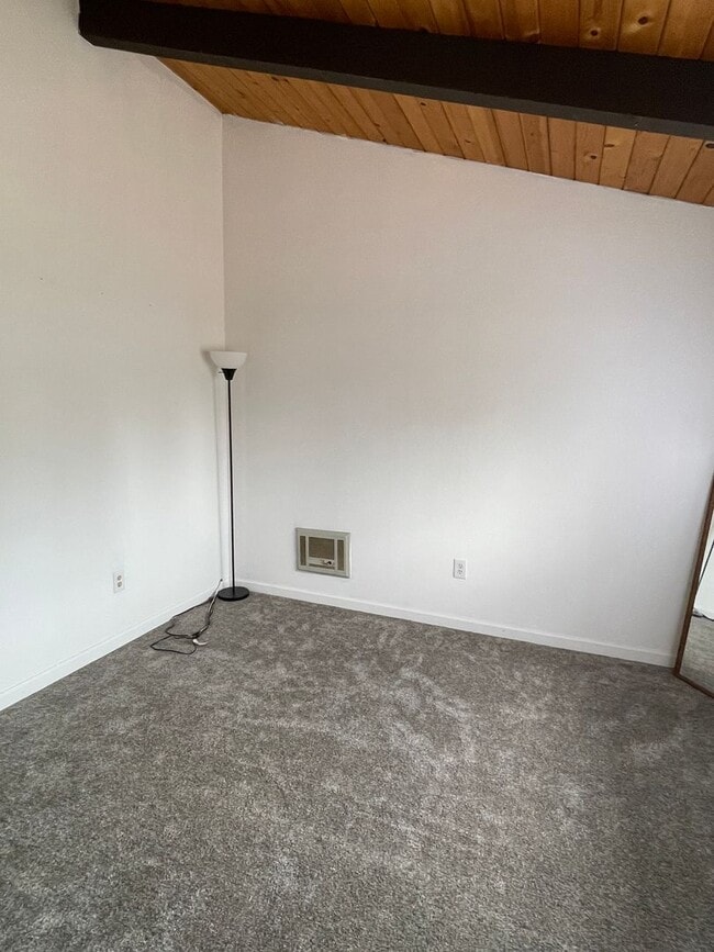 Building Photo - Magalia- 3 bedroom 2 bathroom, 2 story, detached garage, extra lot available