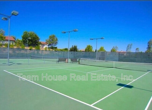 Building Photo - 26734 Via Bellazza